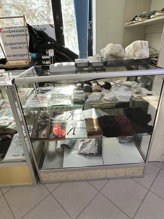 Срочно продам витрины