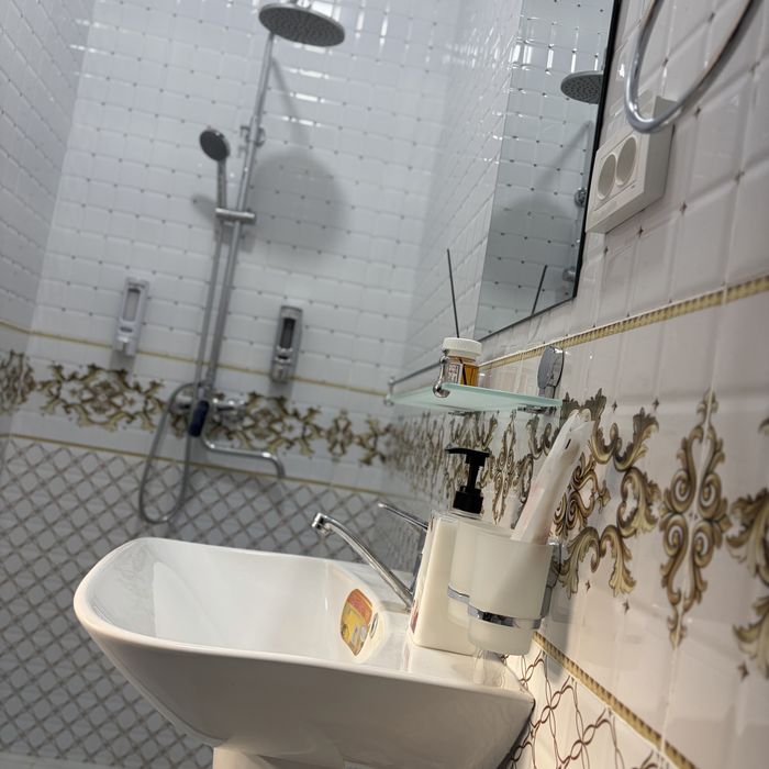 hotel hostel mexmon uyi