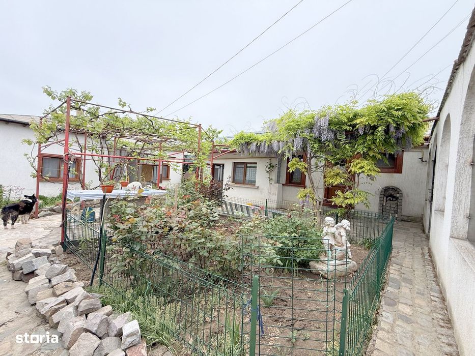 Teren 1.305 mp cu Deschidere Generoasă în Galați