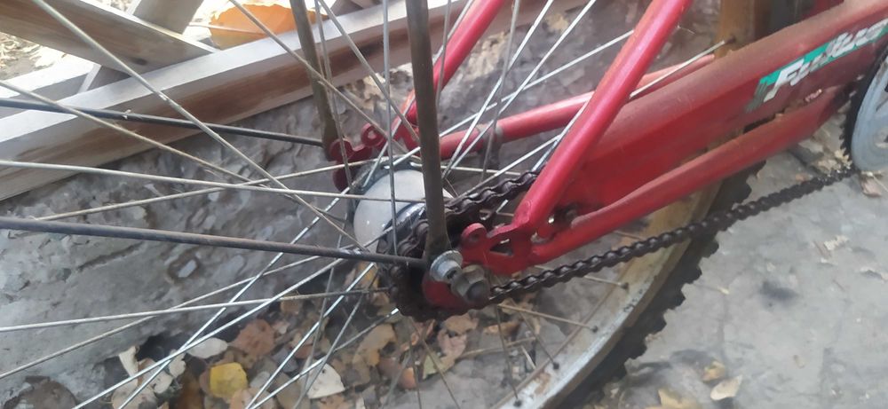 Велосипед подросковый-взрослый.