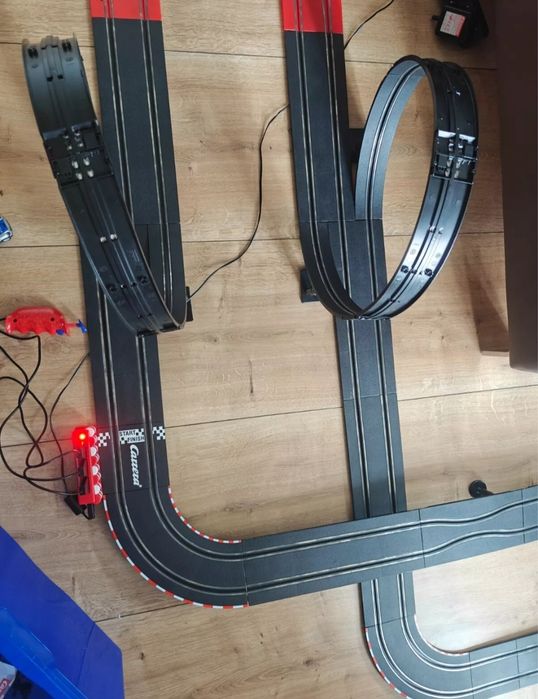 Carrera 1:43 Digital 143 сет + екстра части и коли