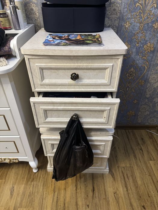 Диван тунба шкаф месте