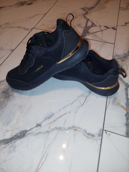 Маратонки Sprandi като нови