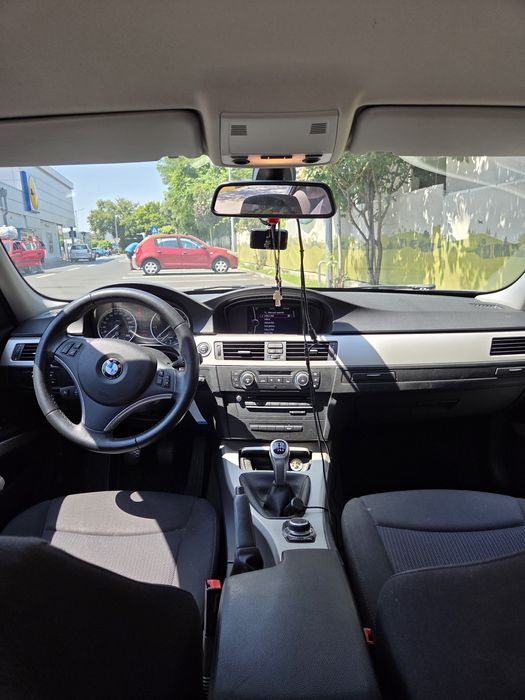 BMW Seria 3 2010 — imagine 4