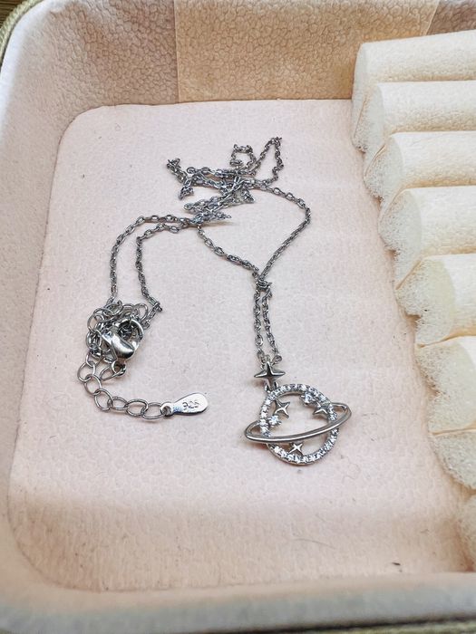 Сребърно колие Сатурн (s925)