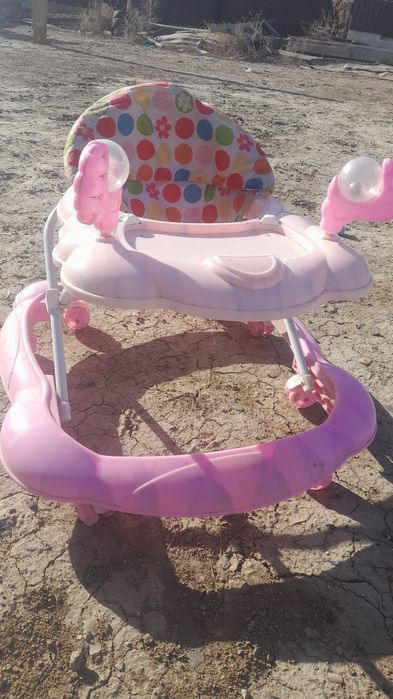 Ходунок для дочки!