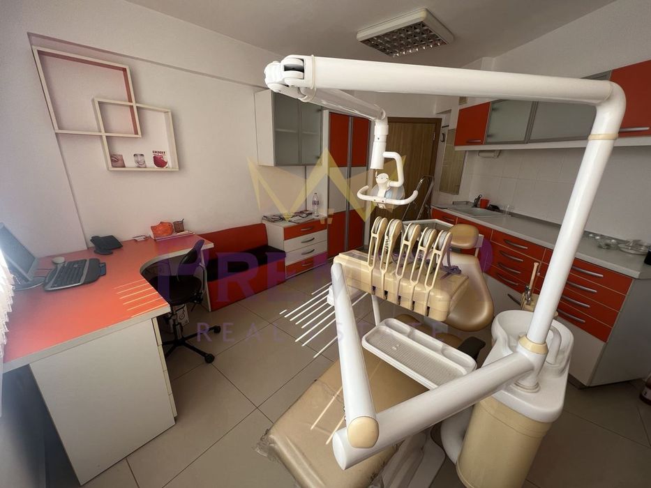 Дава се под наем Офис в Варна, Окръжна болница - 17 кв.м за 561 € - Снимка #2