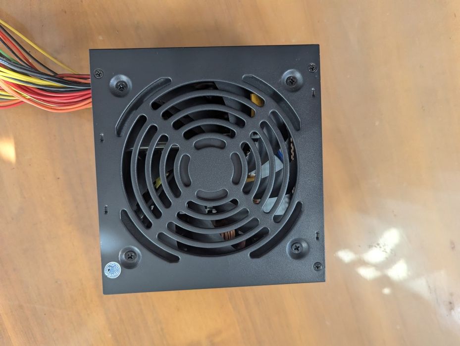 Блок питания Aerocool 750w