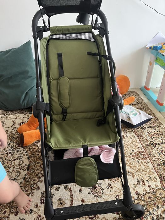 Коляска легкая летняя