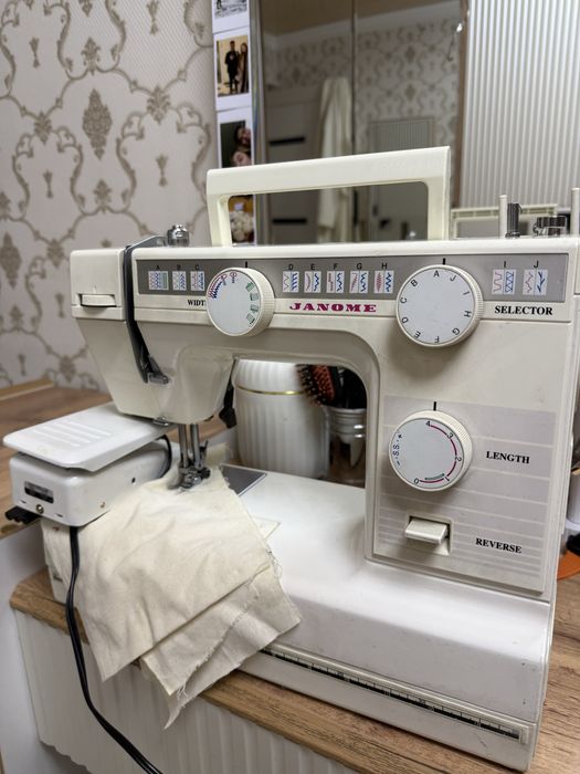 Швейная Машина Janome S397 продаеься