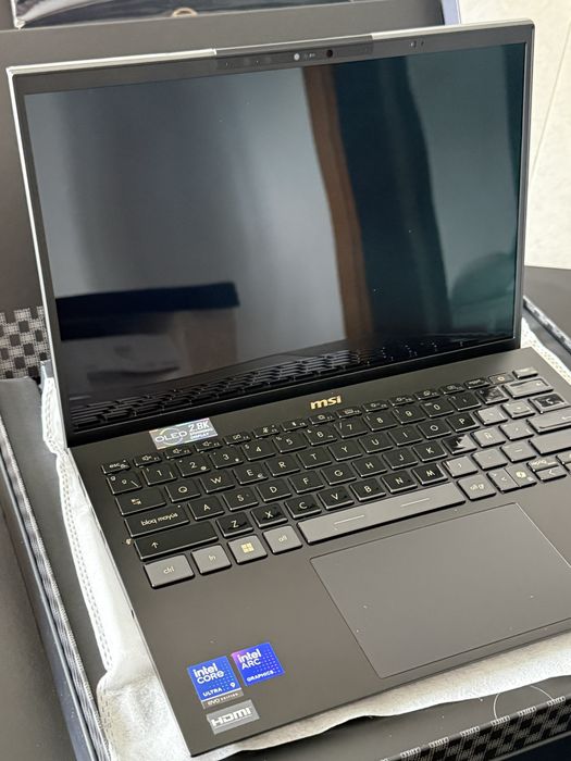 MSI Prestige 13 AI+ Ukiyoe Edition A2VMG – ediție specială – NOU/SIGILAT