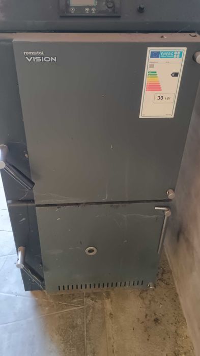 Centrală termică pe lemne (defectă)