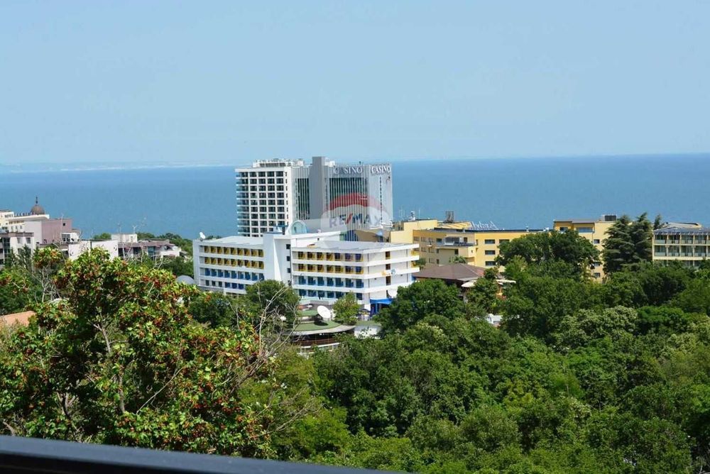 Продава се Тристаен апартамент в к.к. Златни пясъци - 134 кв.м за 605 €/кв.м - Снимка #16