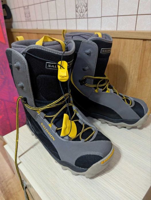 Сноуборд Ride DH2 155см, Креплени Burton, Ботинки Salomon комплект