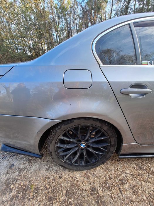 Продавам бмв е 60