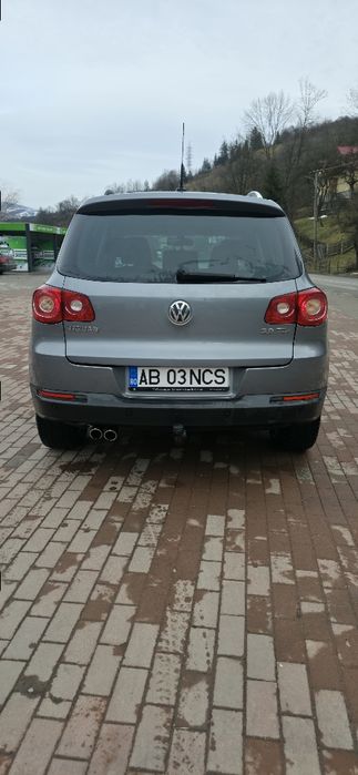 Vând Volkswagen Tiguan