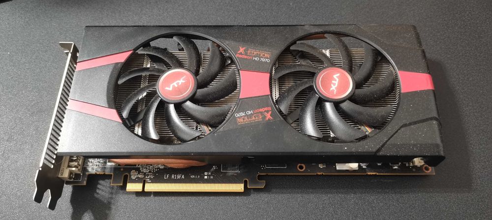 GPU Radeon HD 7970 за части