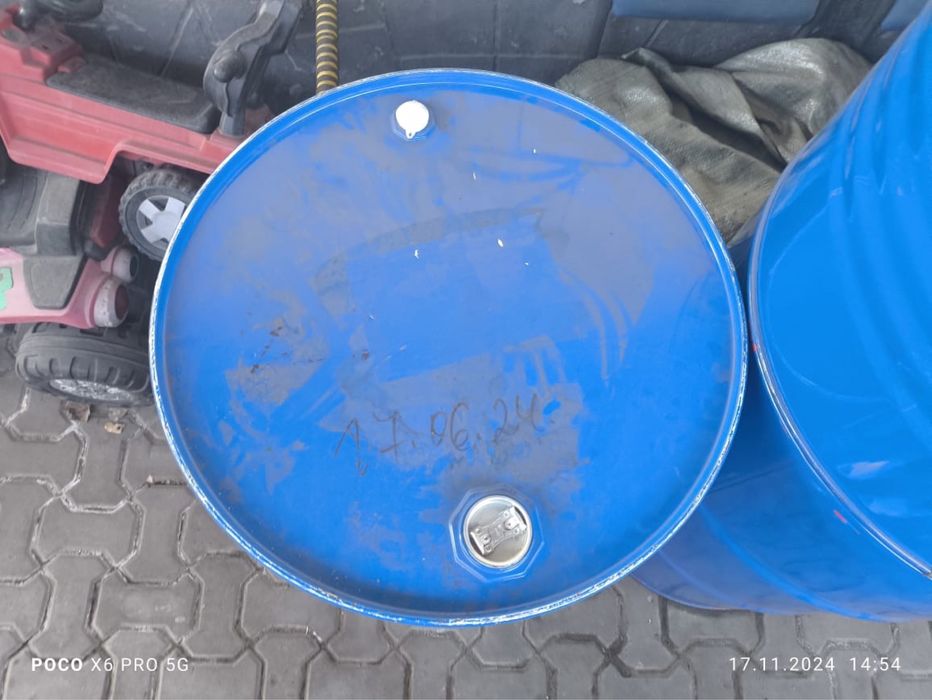 Продам бочки 200 лит