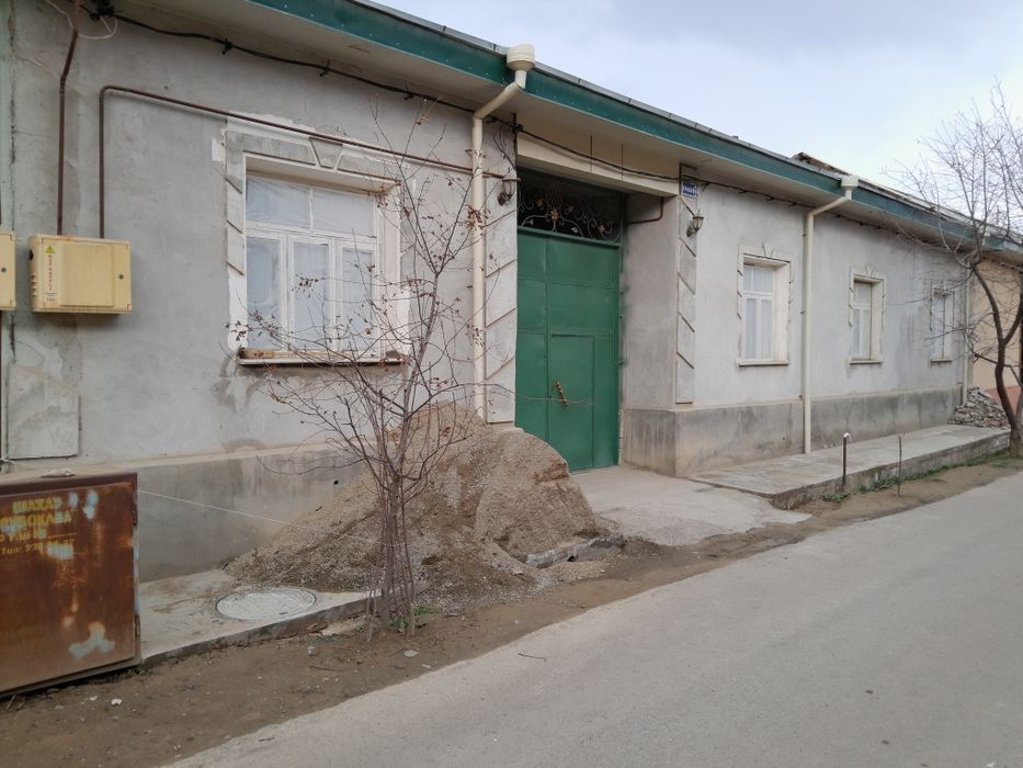 Jizzax shahar,Toshloq mahallasi, Furqat koʻchasida hovli sotiladi