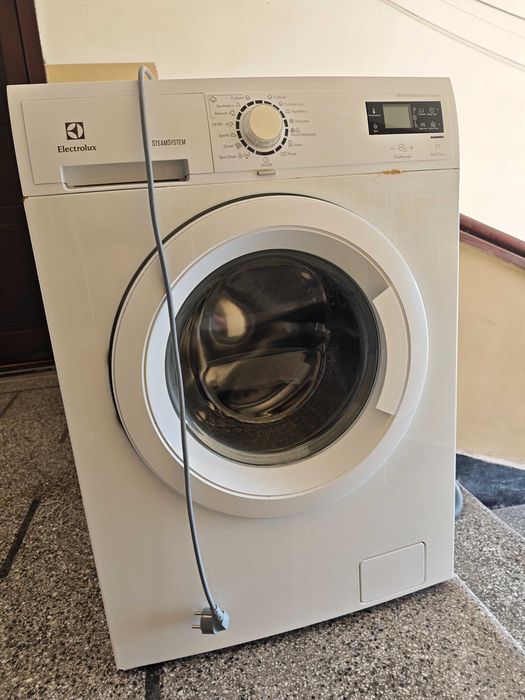 Пералня Electrolux EWF1276GDW