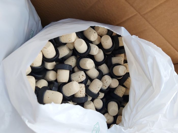 Vand dopuri de pluta