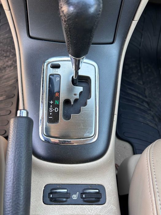 Toyota Avensis avtomat T25 2.0 VVT-i (03-09)г. na chasti Тойота Авенсис автоматик на части