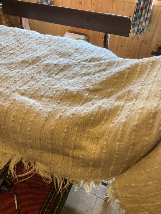 Халище от истинска вълна от Родопите