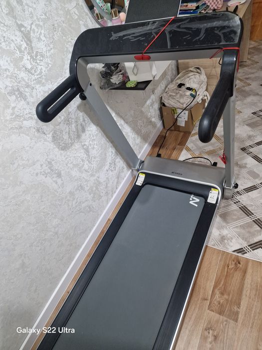 Беговая дорожка.