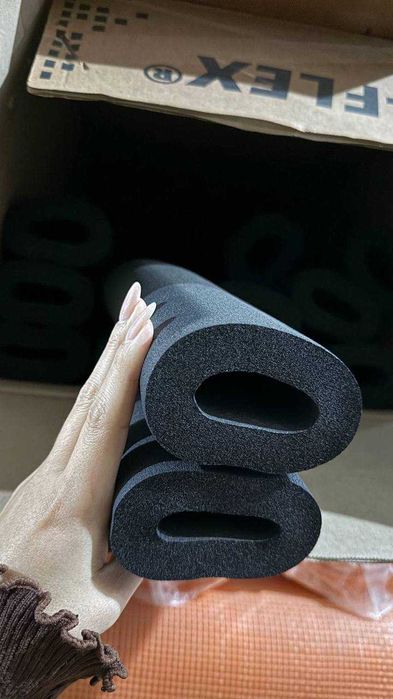 Трубчатая и рулонная изоляция K-FLEX ARMACELL, красно синие трубки