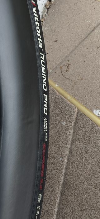Карбонови Novatec R4 Disc CL Carbon Wheelset 12x100/12x142 Shimano HG