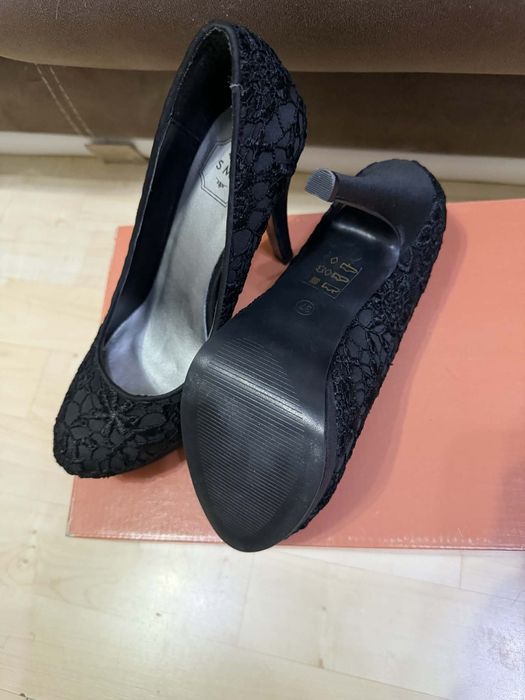 Нови обувки/ веднъж носени