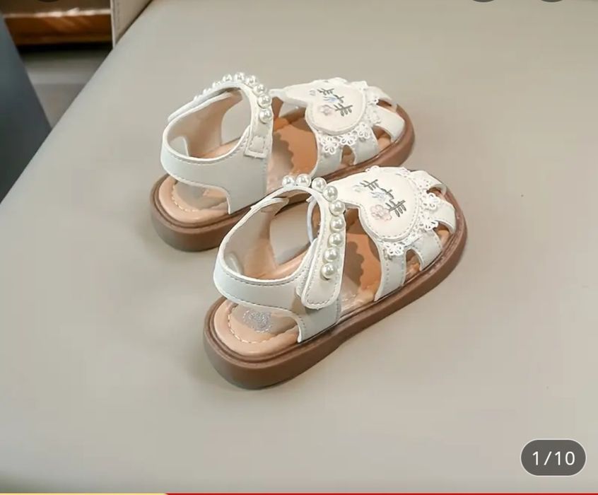 Сандалии для девочек