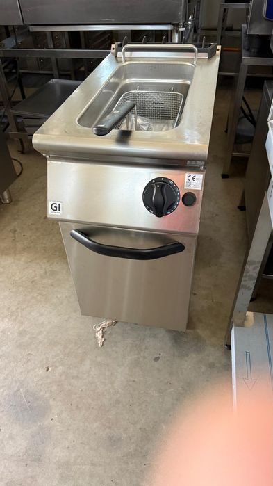 Friteuza fripteuza Gaz simplă Mareno Italia noua 15 l