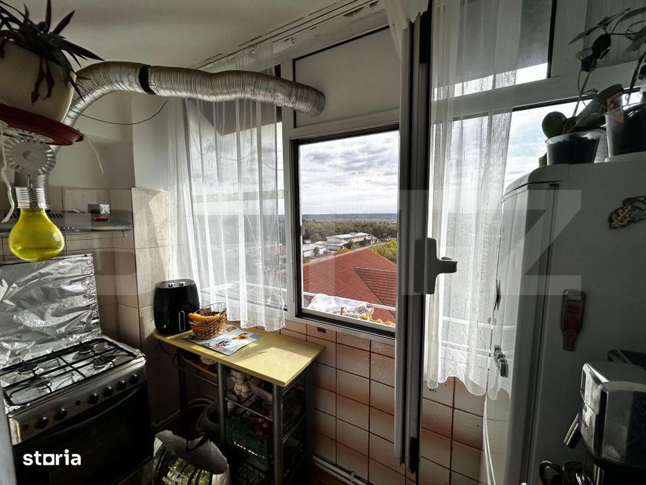 Apartament cu 2 camere, 41 mp, zona Plopilor