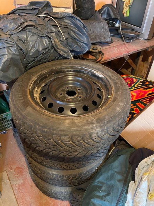 215/60/16 зимний шина с дискам