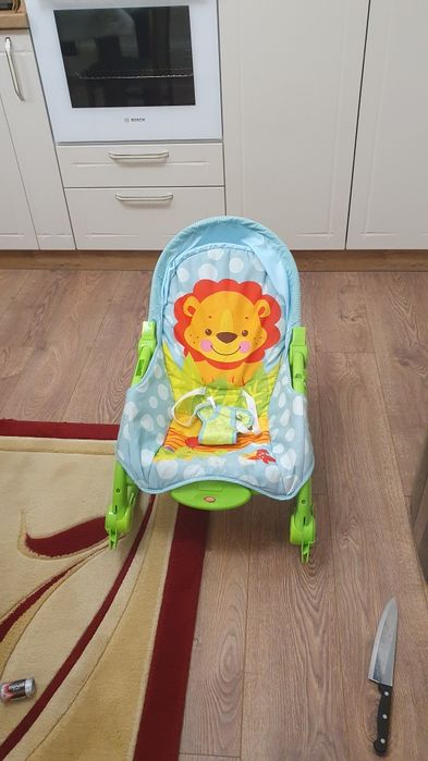 Бебешки шезлонг /люлка/