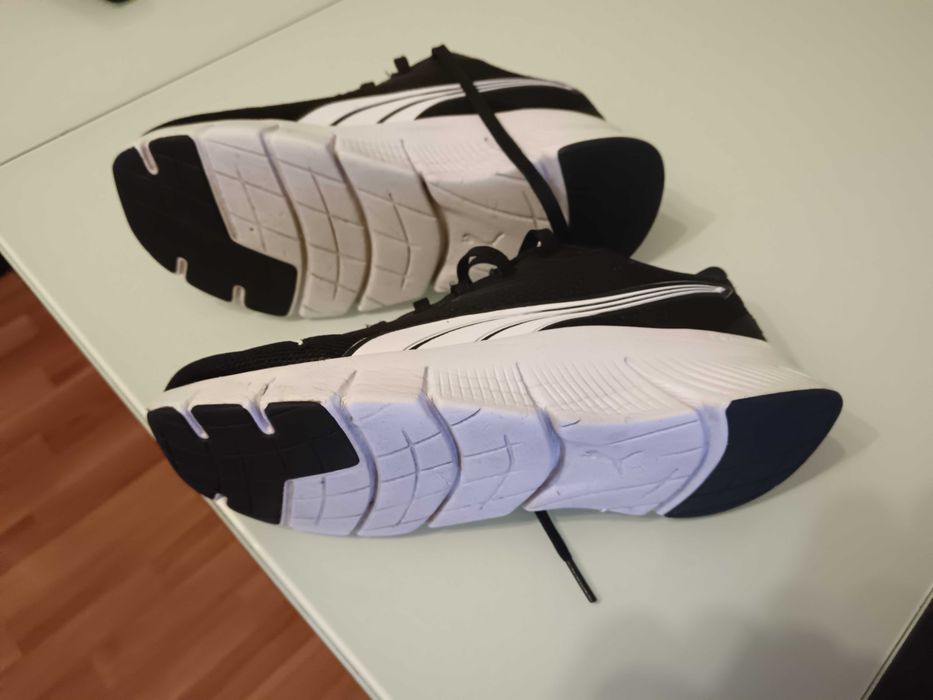 Маратонки Puma номер 39