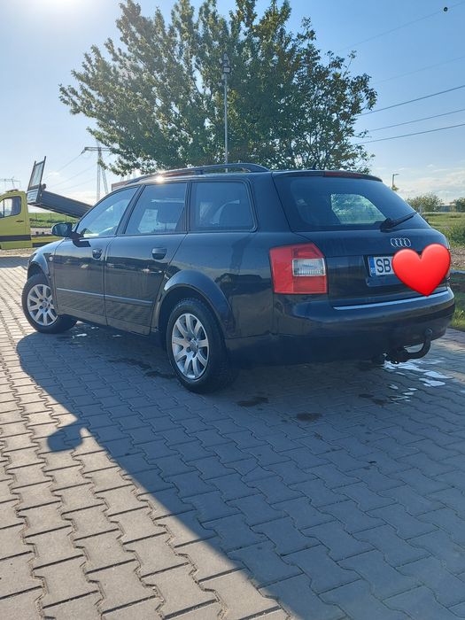 Vând Audi b6 1.9 131 cp