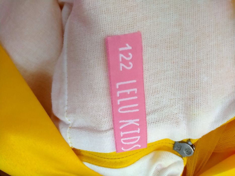 платье,платье,платье.