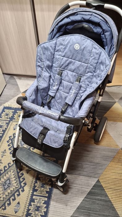 Продам коляску Quatro