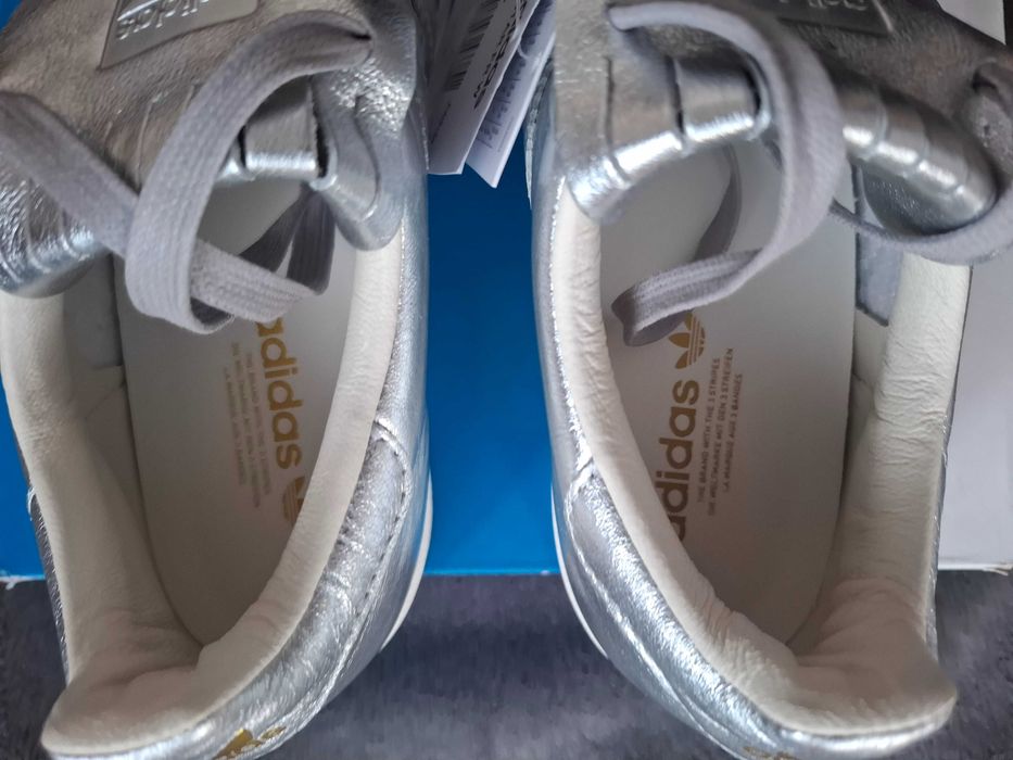 ADIDAS Superstar  39.5