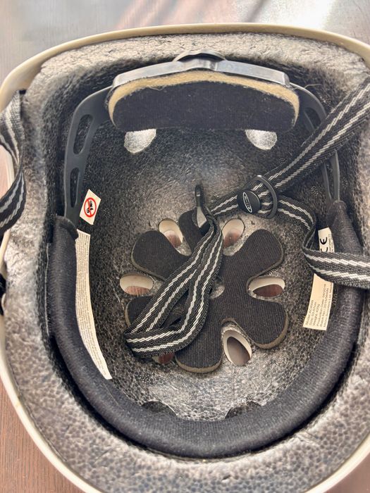 Micro оригинална каска 53-57