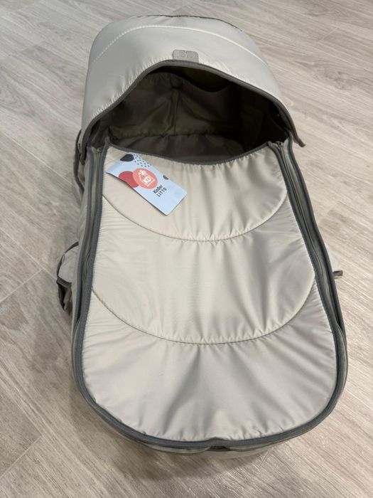 Продам детскую люльку - переноску