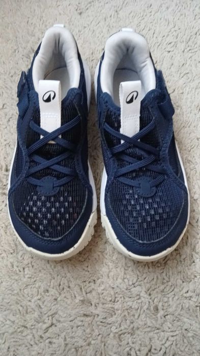 Adidasi sport Decathlon, mas 33