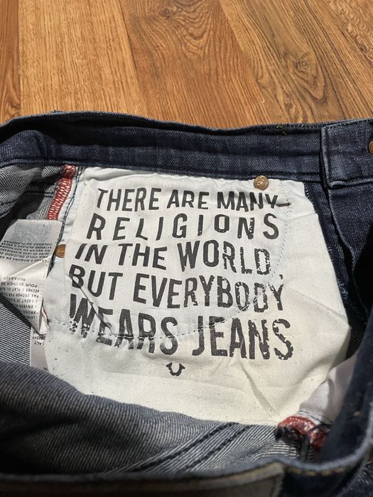 True religion straight fit jeans