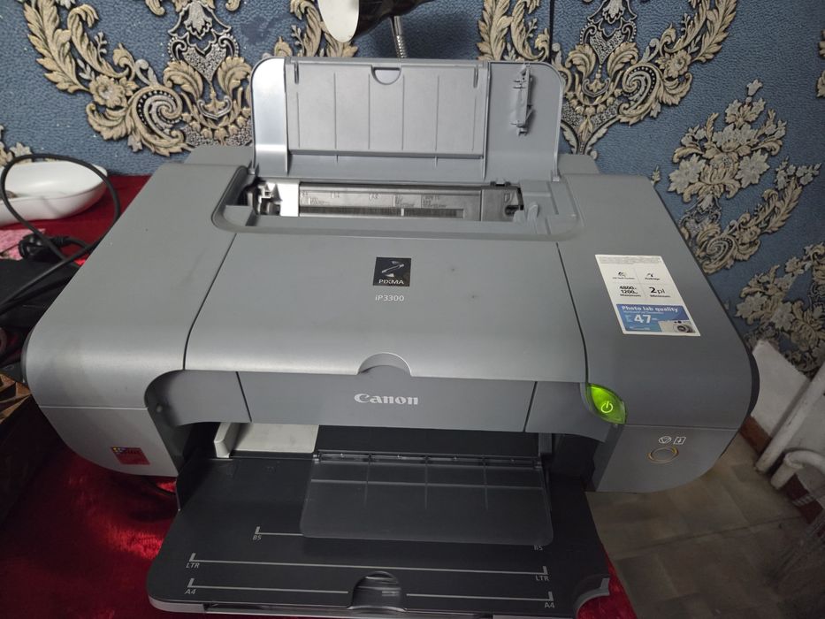 Продам принтер canon pixma ip3300
