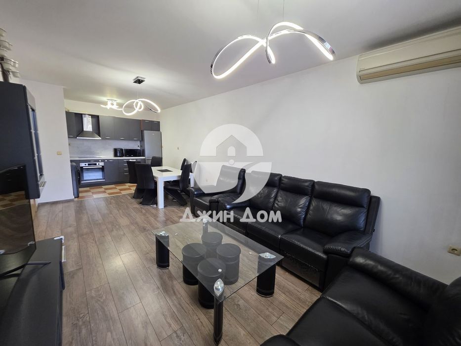 Продава се Двустаен апартамент в Бургас, Славейков - 73 кв.м за 1117 €/кв.м - Снимка #5