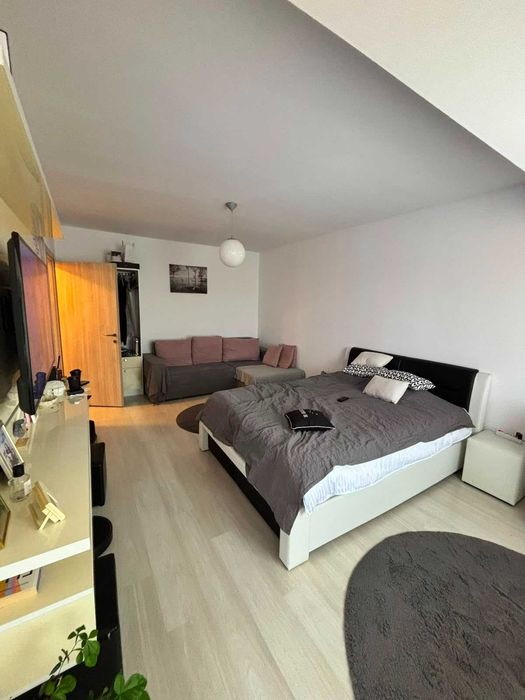De inchiriat apartament cu o camera 48mp, zona capat CUG (loc de parcare inclus)