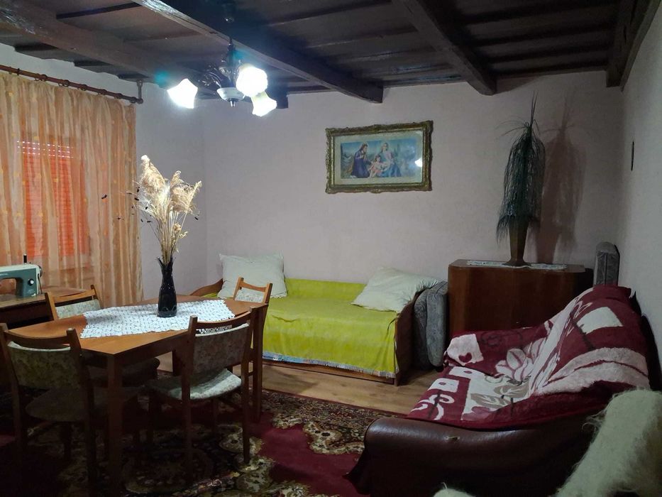 Casă de vânzare în Viile Apei, 2 camere, 58 ari teren