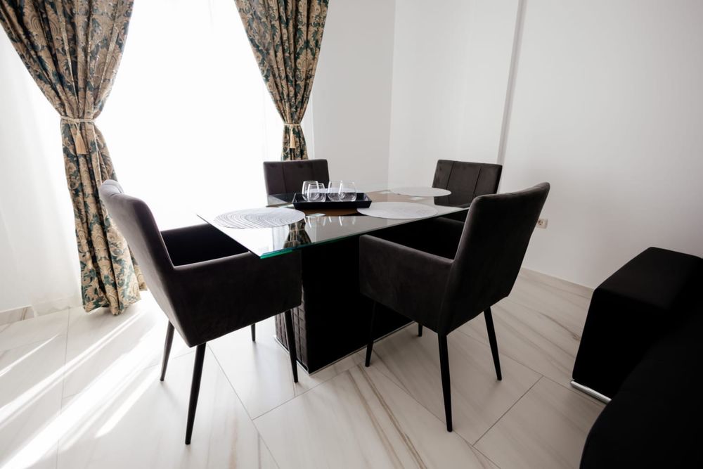 Apartamente in regim hotelier